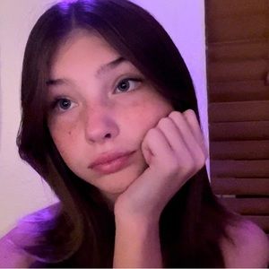 Meet your Posher, Alana